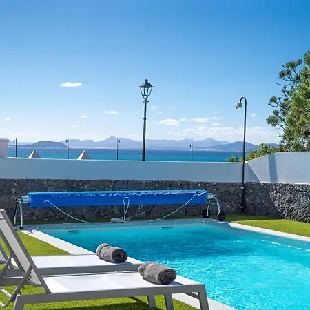 Villa Beautiful Detached Lanzarote 3 Bedrooms Stacruz Bay Stunning Views Close To Amenities Playa Blanca (Lanzarote)