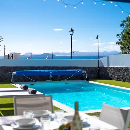 Villa Beautiful Detached Lanzarote 3 Bedrooms Stacruz Bay Stunning Views Close To Amenities Playa Blanca (Lanzarote)