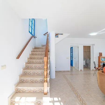 Villa Beautiful Detached Lanzarote 3 Bedrooms Stacruz Bay Stunning Views Close To Amenities *